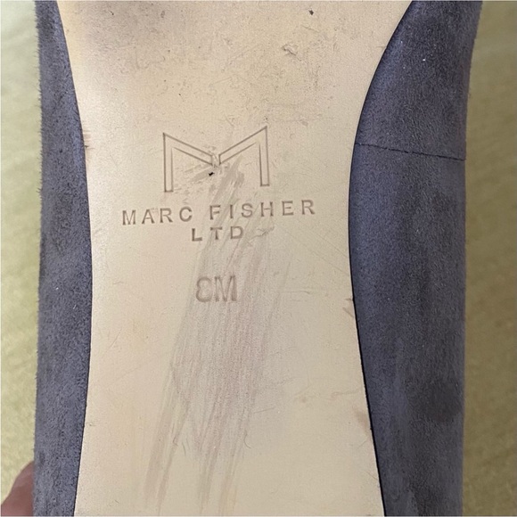 Marc Fisher Synal Grey Suede Pointed Toe Flats with Marabou Feathers Pom-Poms - Picture 12 of 13